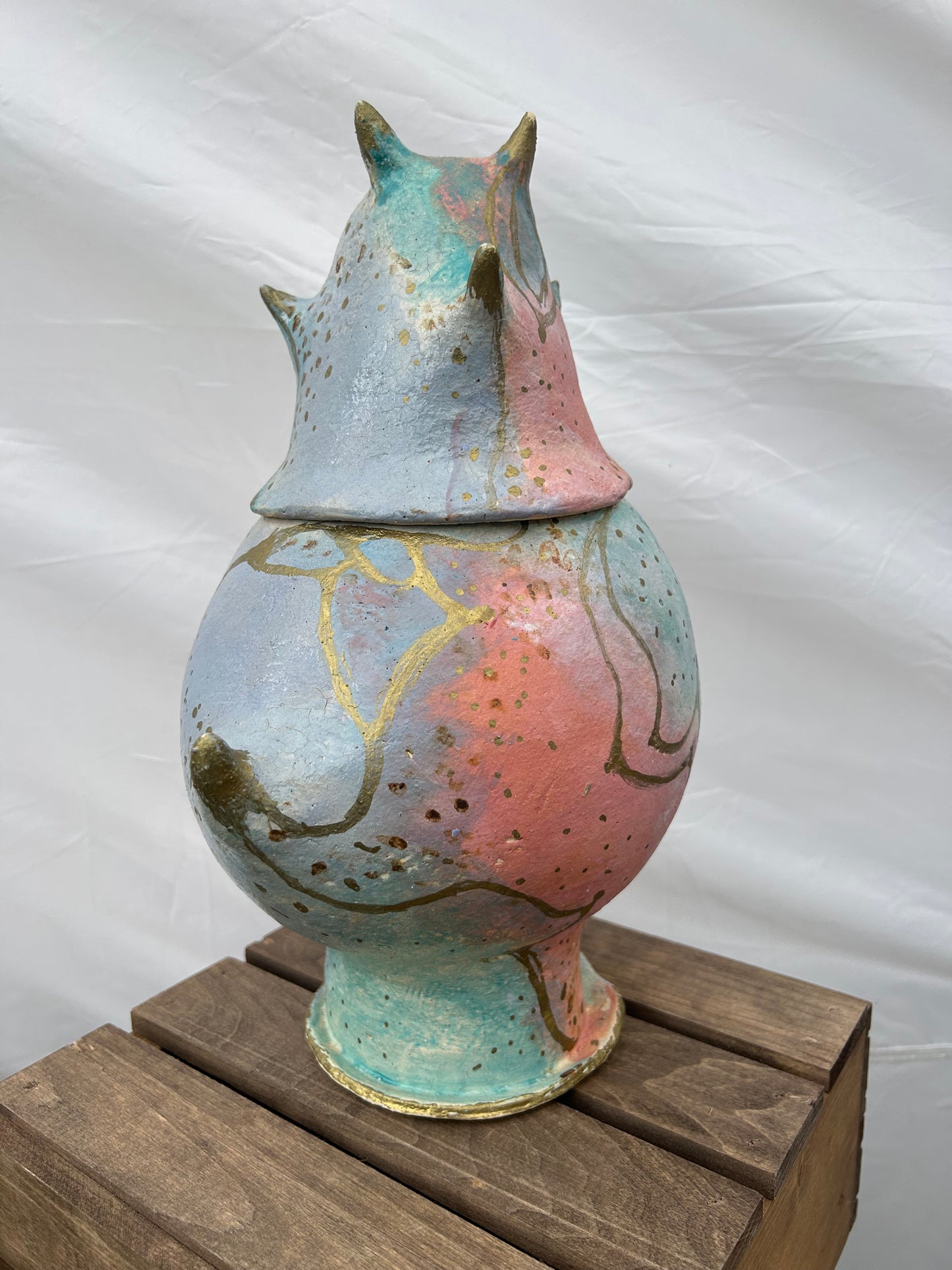 container | jar