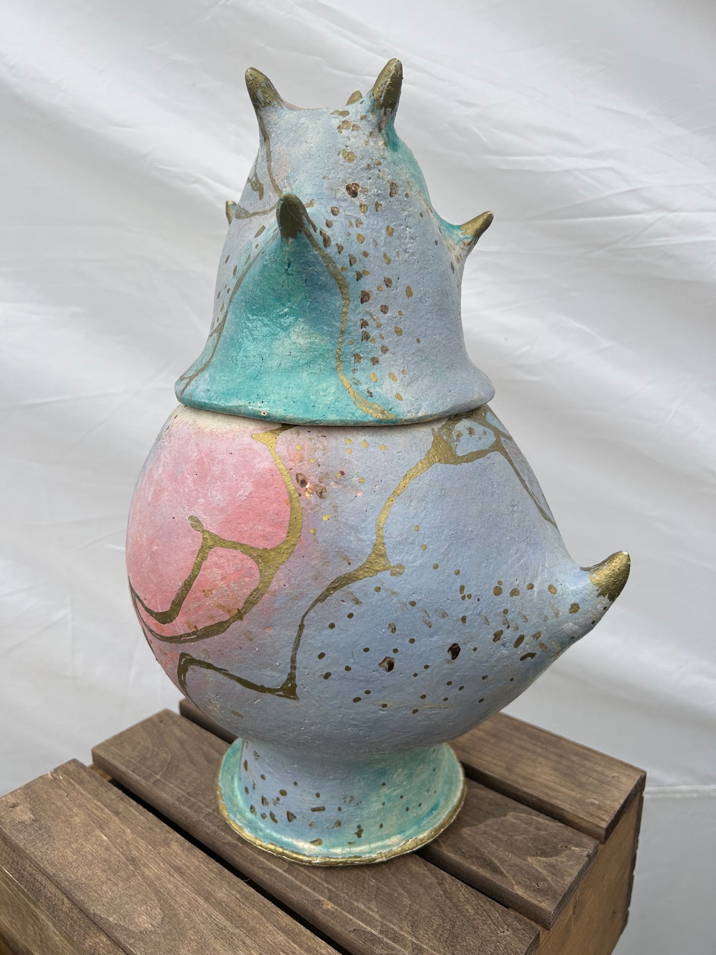 container | jar