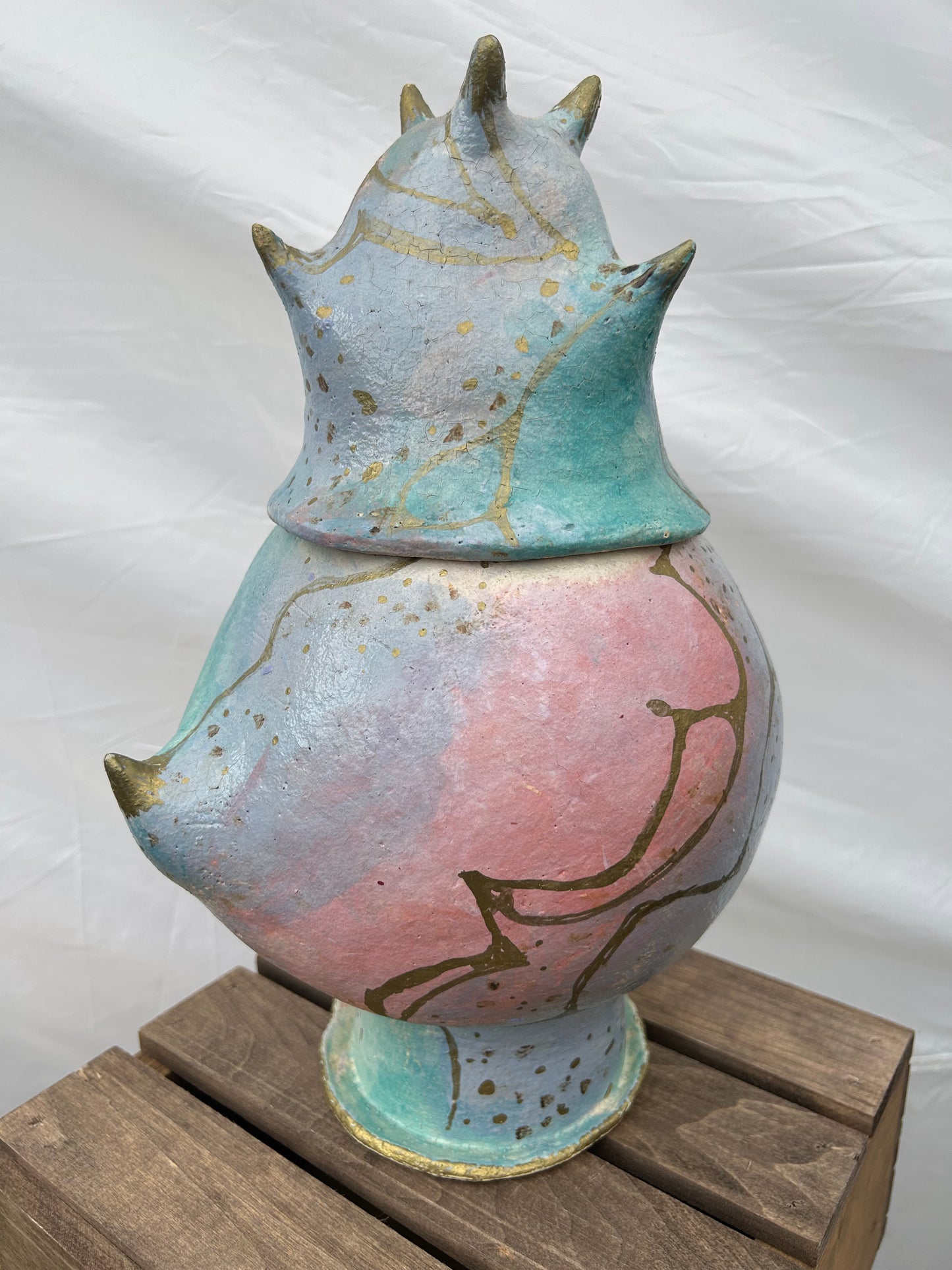 container | jar